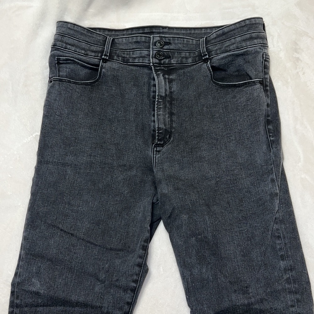 Abercrombie & Fitch Ultra High Rise Super Skinny Ankle Jeans 16 R | 33